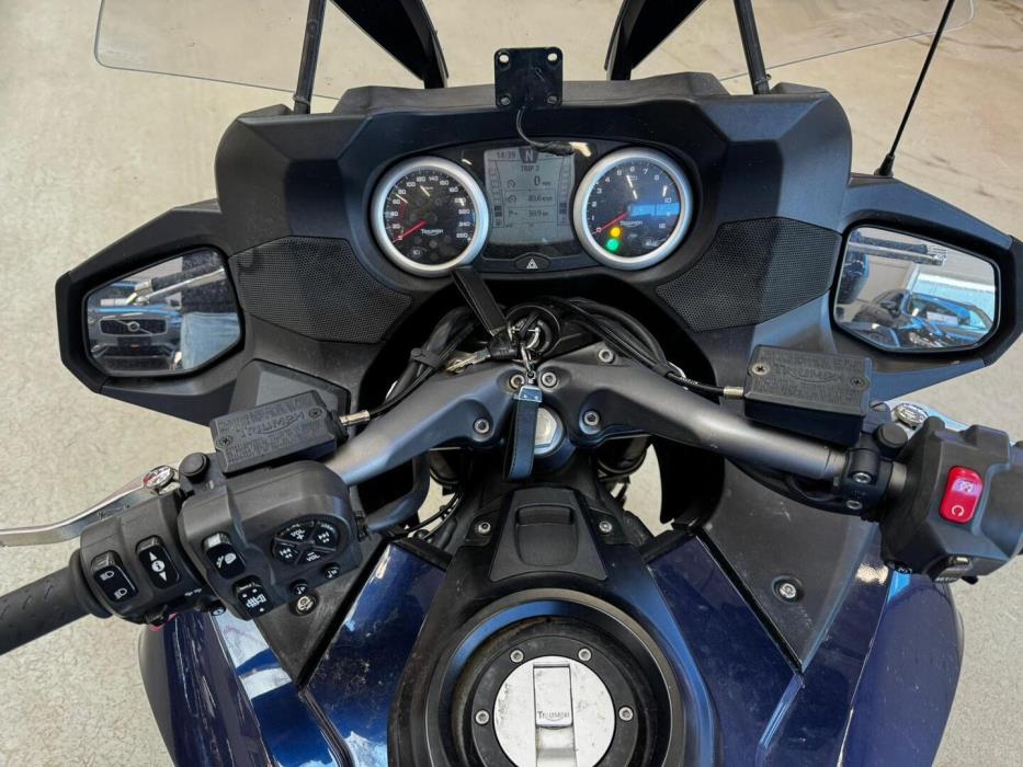 TRIUMPH TROPHY 2013