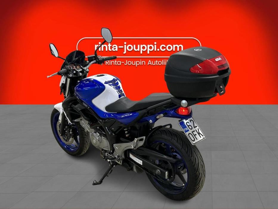 SUZUKI SFV 650 GLADIUS 2014