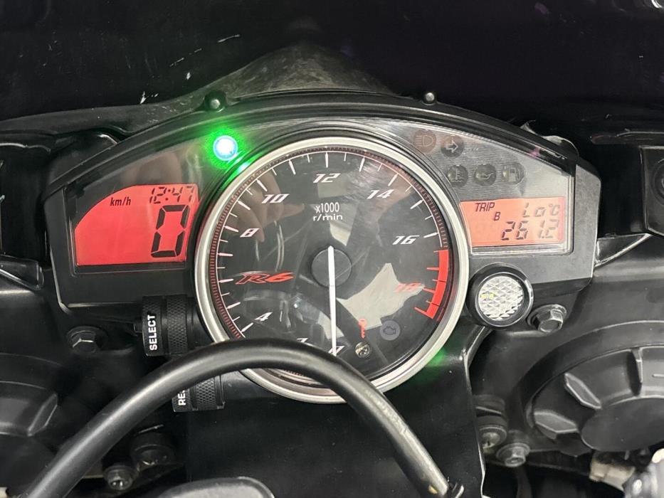 YAMAHA YZF-R6 2008