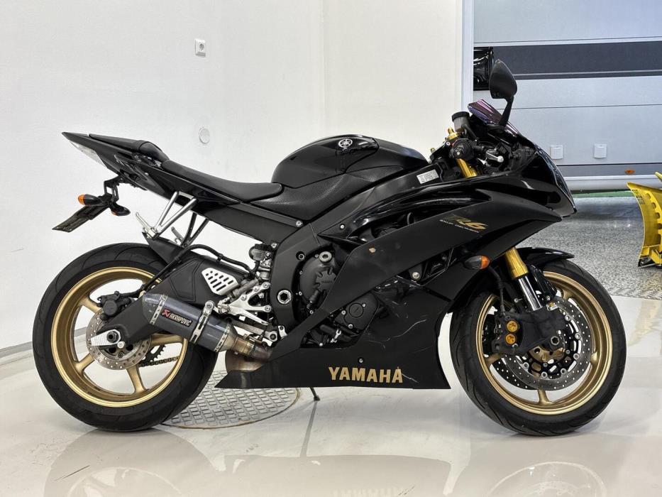 YAMAHA YZF-R6 2008