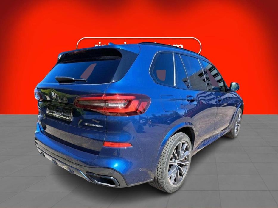 BMW X5 2021