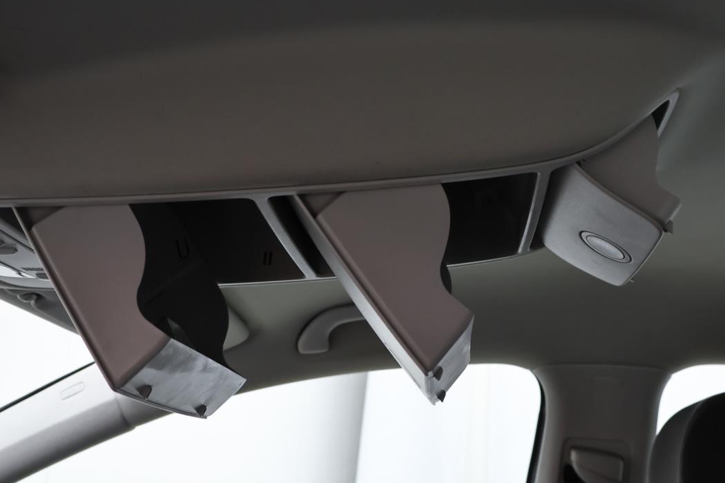 VOLKSWAGEN Touran 2008