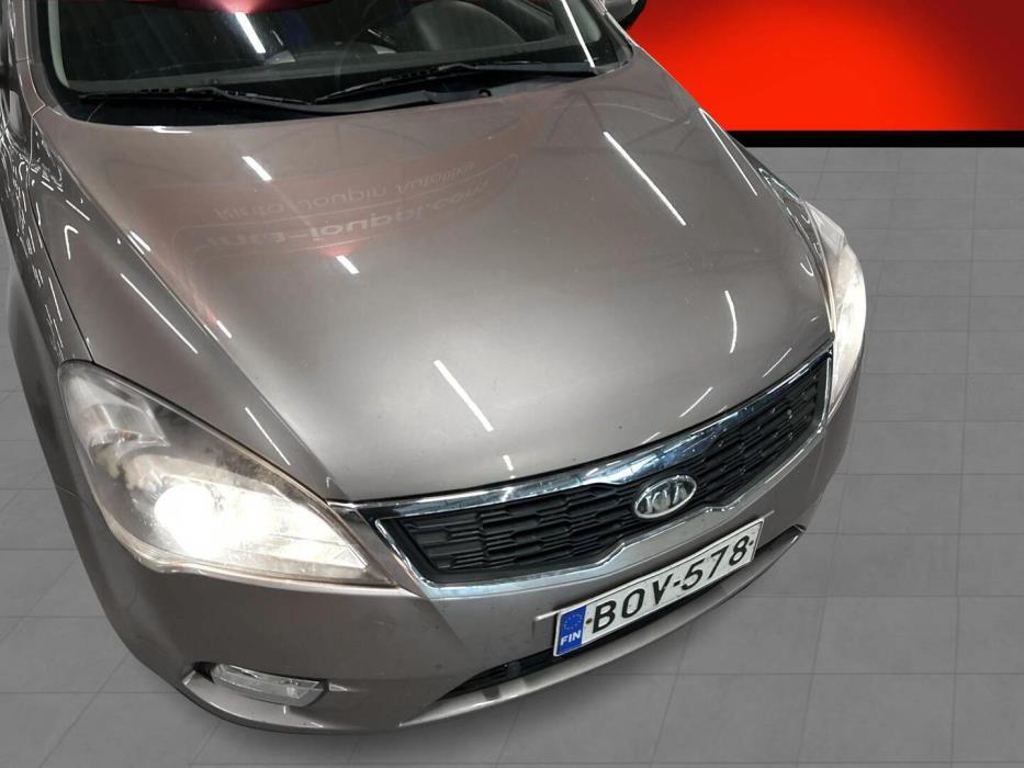 KIA cee'd 2011