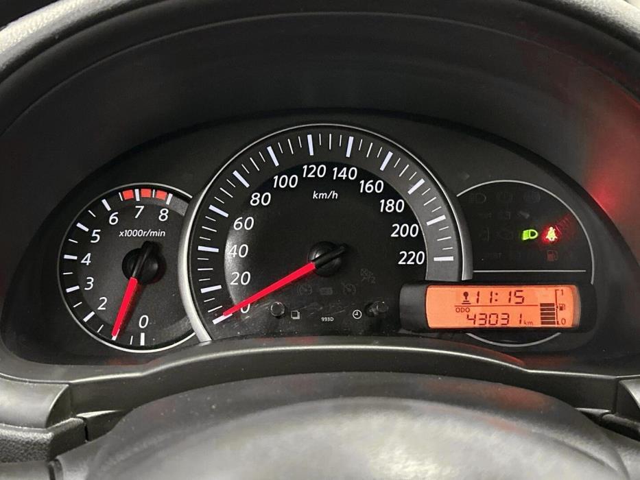 NISSAN Micra 2015