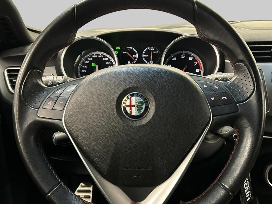 ALFA ROMEO Giulietta 2016