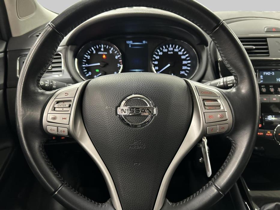 NISSAN Pulsar 2016