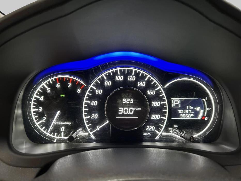 NISSAN Note 2016