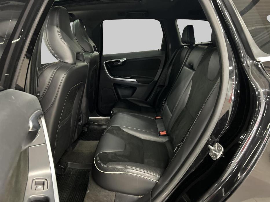 VOLVO XC60 2016