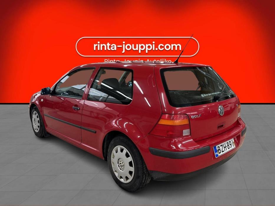 VOLKSWAGEN Golf 2001