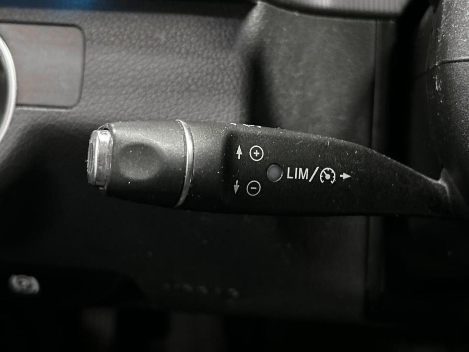 MERCEDES-BENZ E 2013