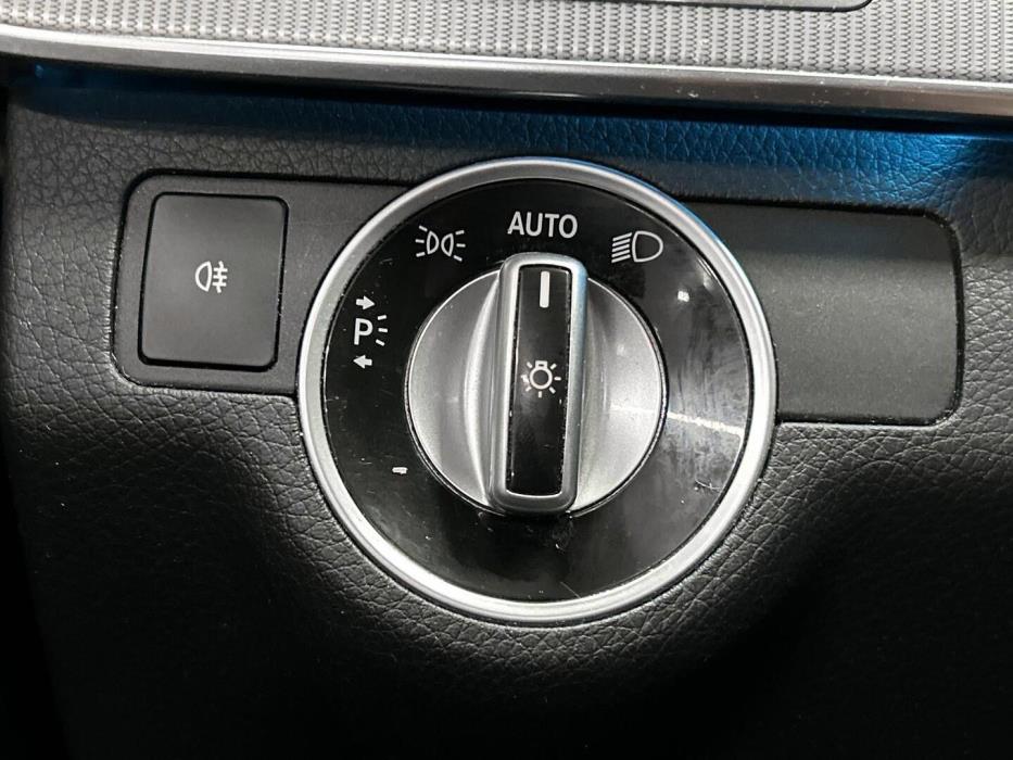 MERCEDES-BENZ E 2013