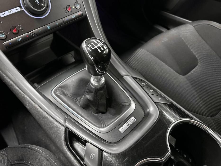 FORD Mondeo 2015