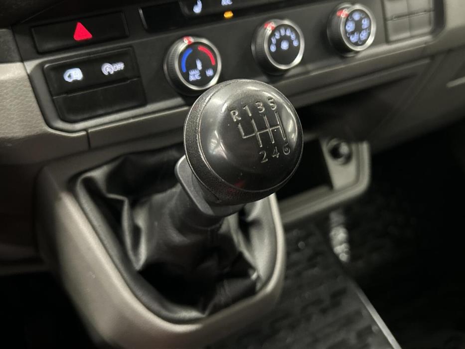 VOLKSWAGEN Crafter 2017