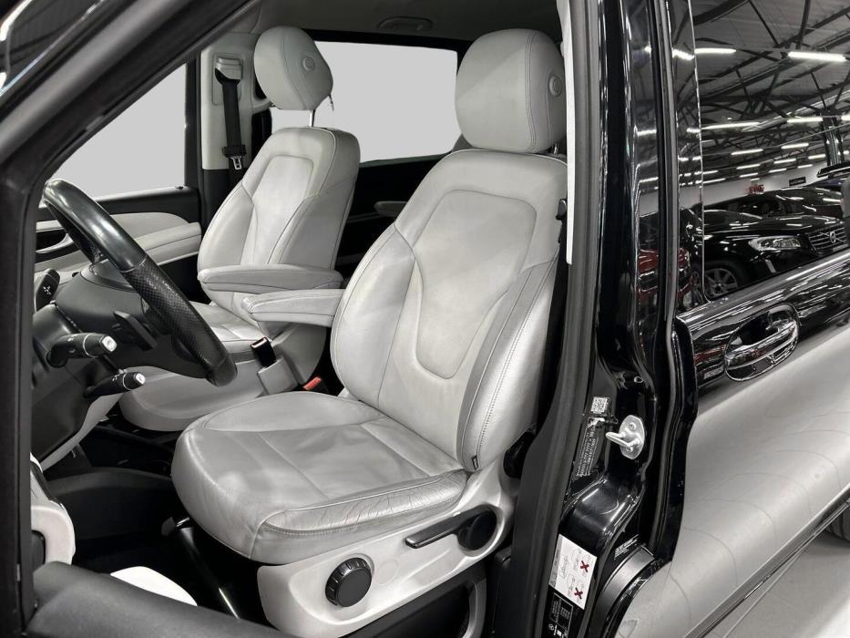 MERCEDES-BENZ V 2019