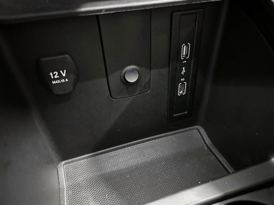 MERCEDES-BENZ V 2019