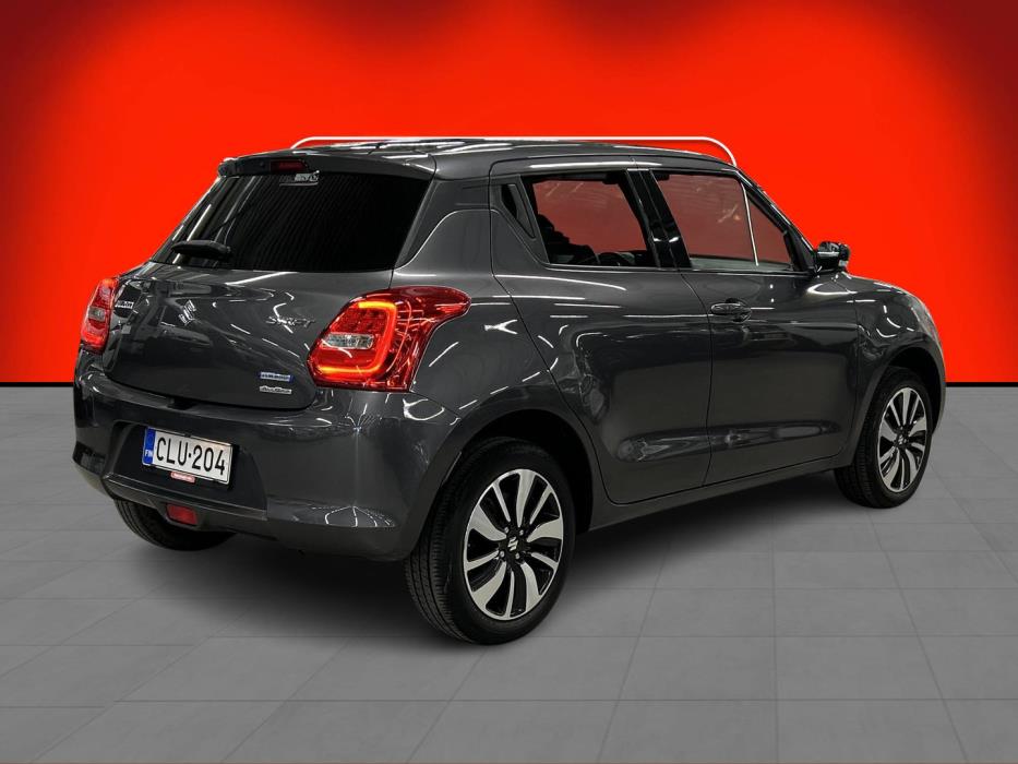 SUZUKI Swift 2018