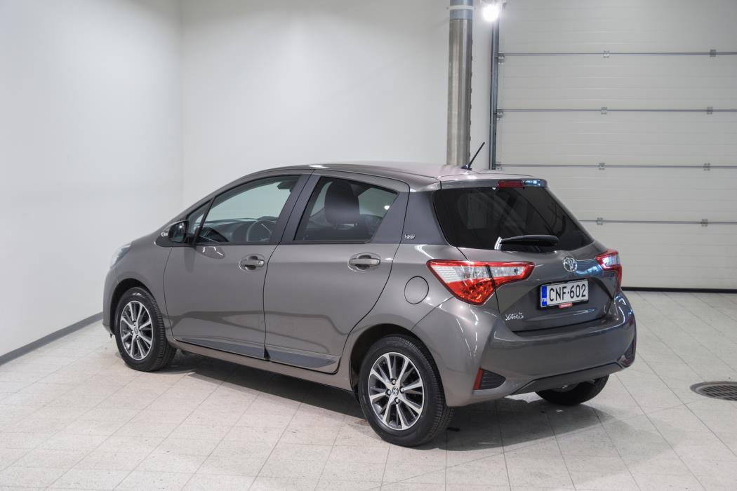TOYOTA YARIS 2019