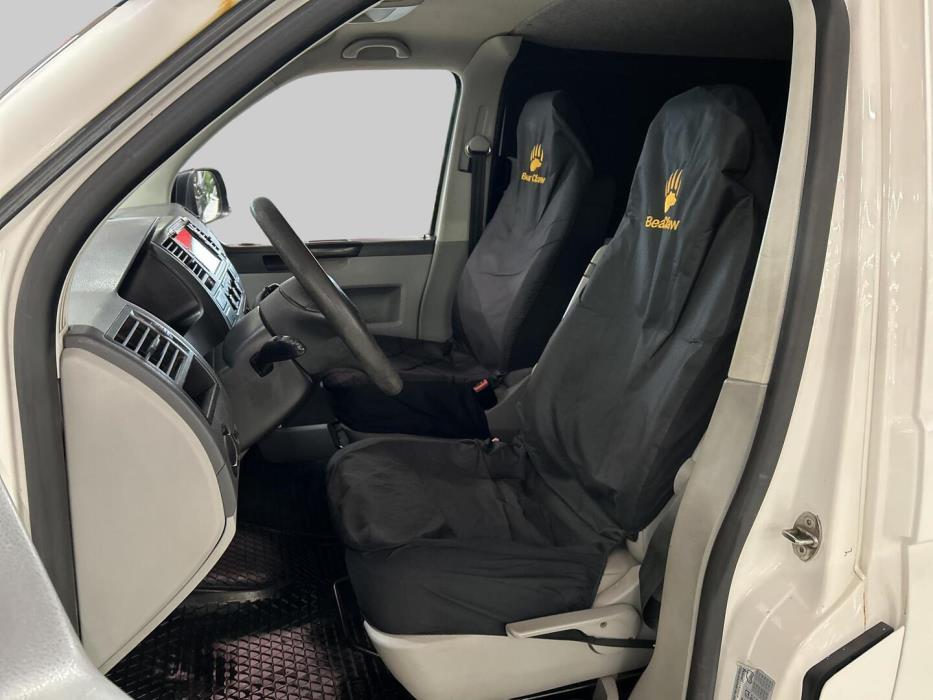 VOLKSWAGEN Transporter 2010