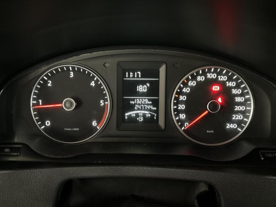 VOLKSWAGEN Transporter 2010