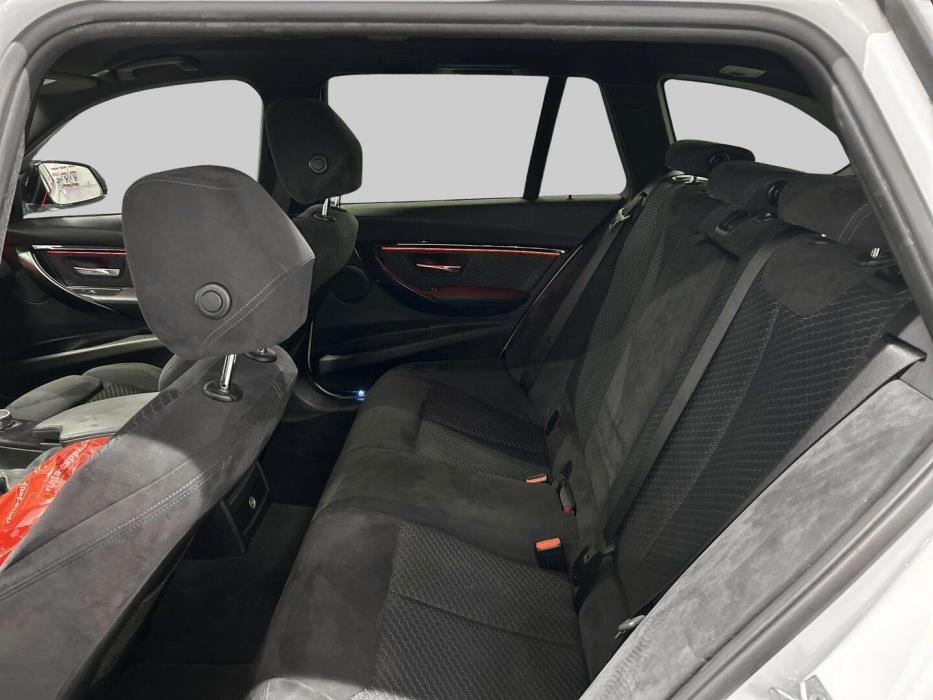 BMW 325 2017