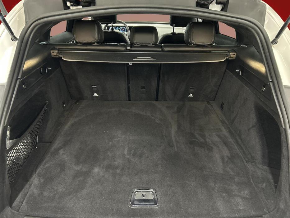 MERCEDES-BENZ EQC 2022