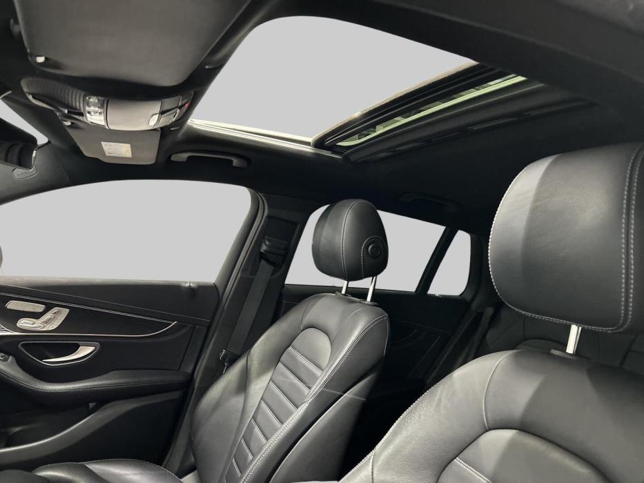 MERCEDES-BENZ EQC 2022