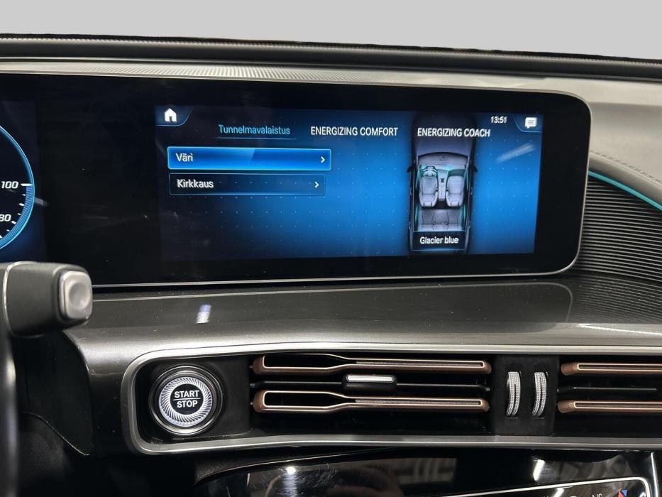 MERCEDES-BENZ EQC 2022