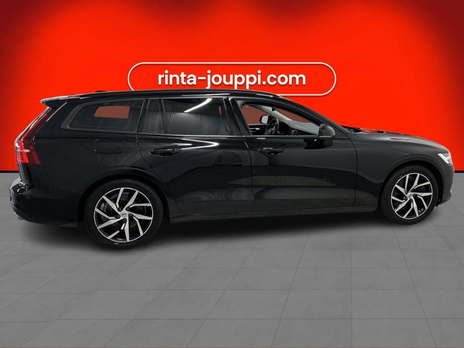 VOLVO V60 2020