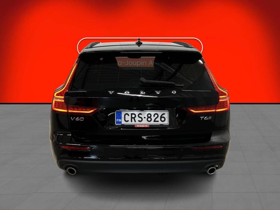 VOLVO V60 2020