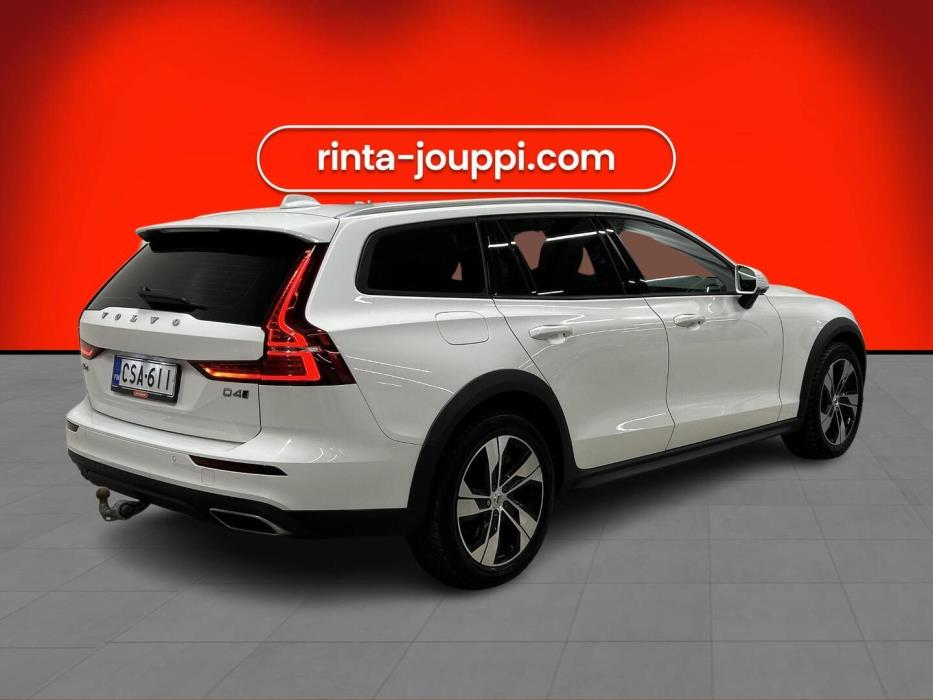 VOLVO V60 Cross Country 2020
