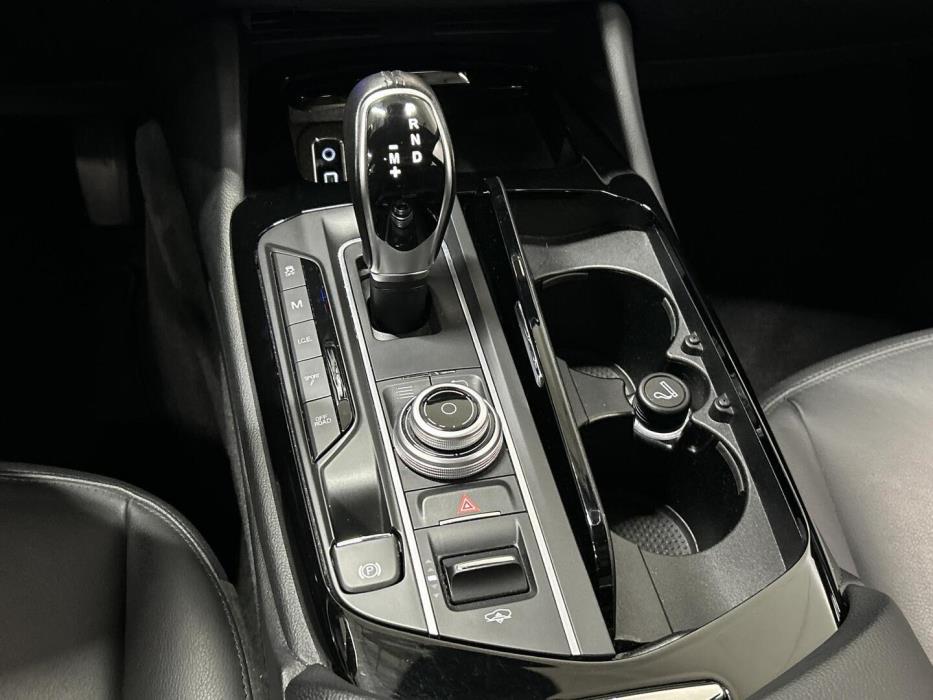 MASERATI Levante 2018