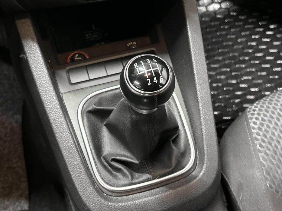 VOLKSWAGEN Jetta 2011