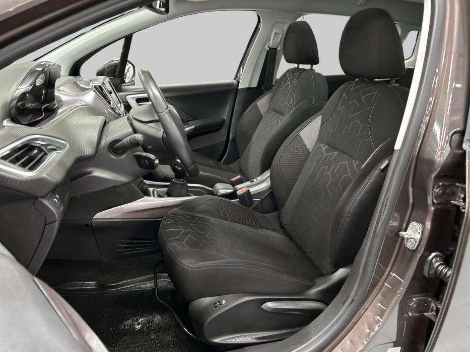 PEUGEOT 2008 2014