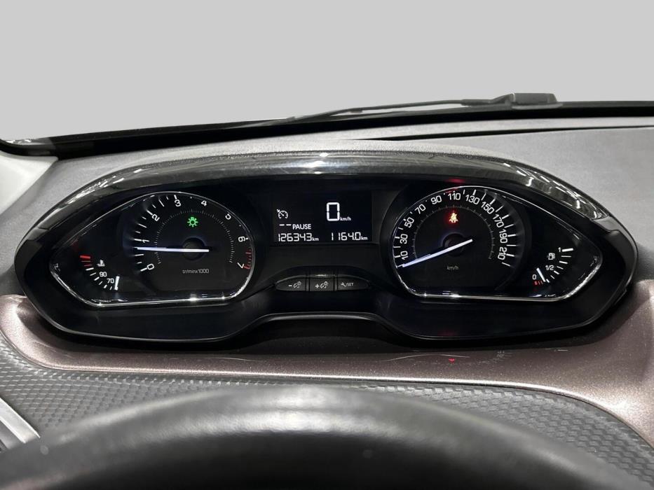 PEUGEOT 2008 2014