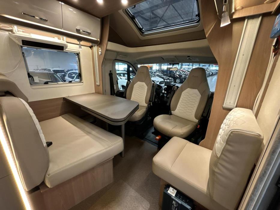 BÜRSTNER BT 6905 Harmony line 2019