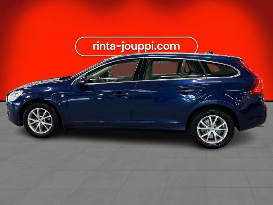 VOLVO V60 2011