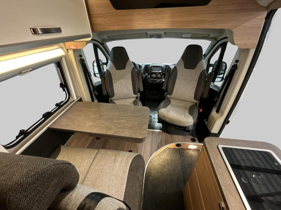 WEINSBERG CARABUS 601 2022