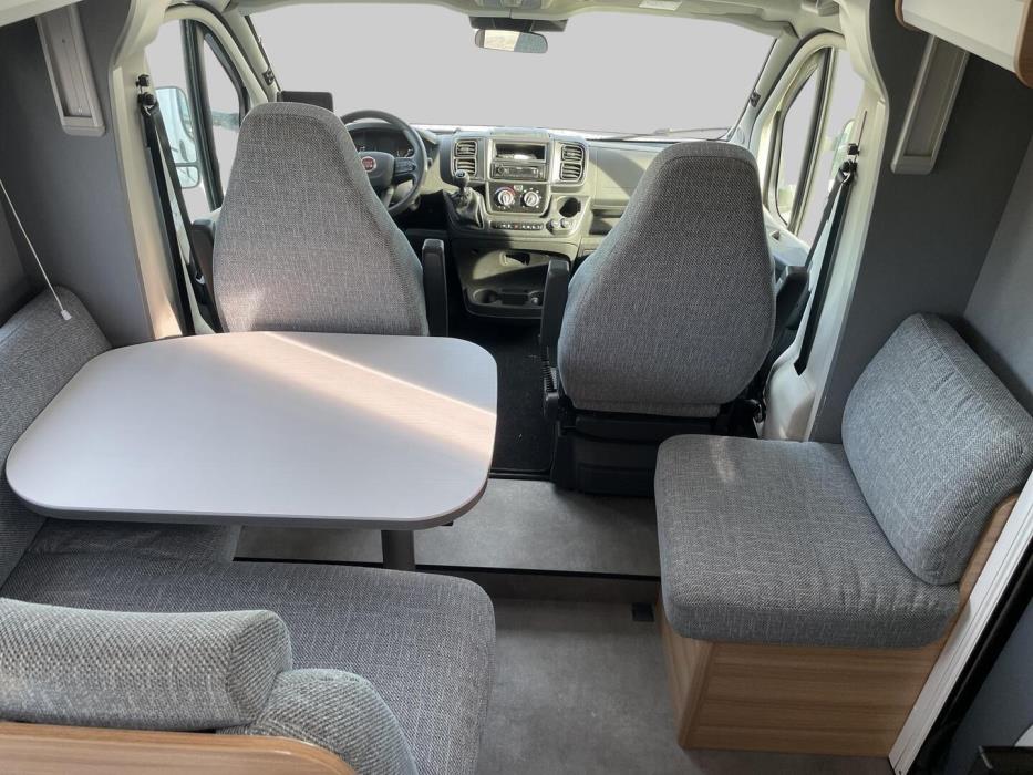 DETHLEFFS Just T7052 2022