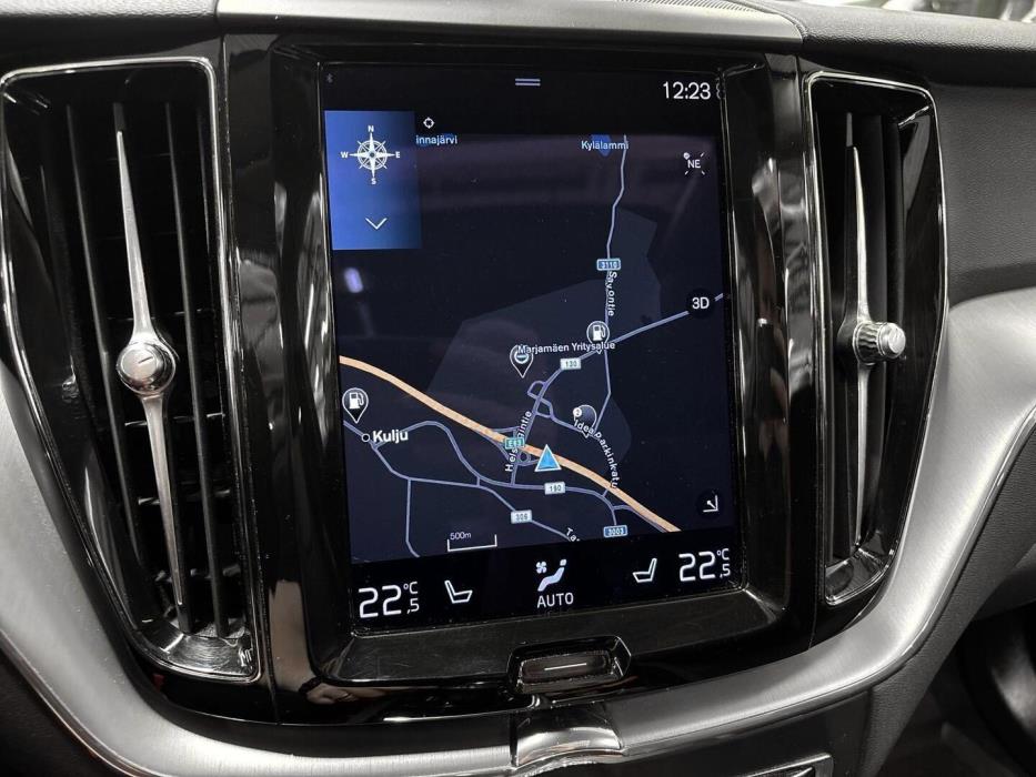 VOLVO XC60 2020