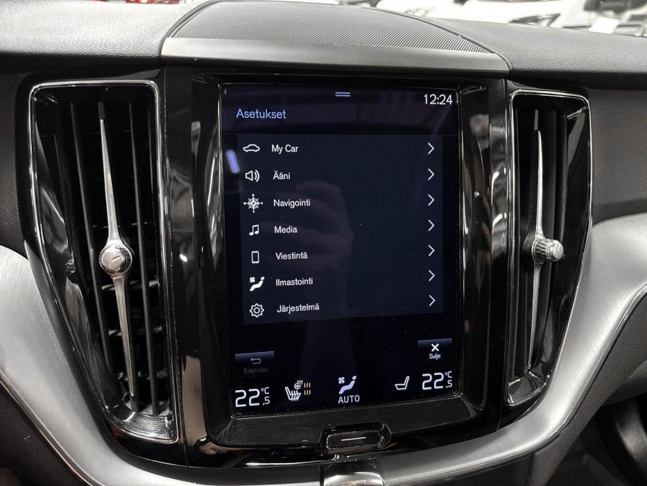 VOLVO XC60 2020