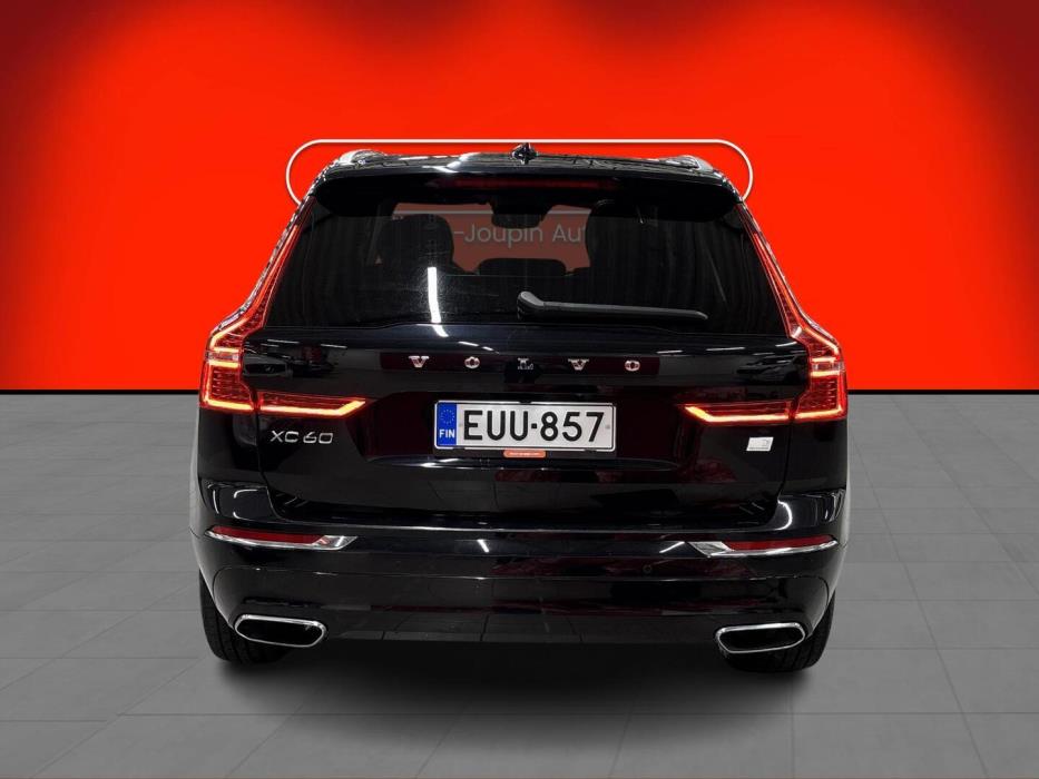 VOLVO XC60 2020