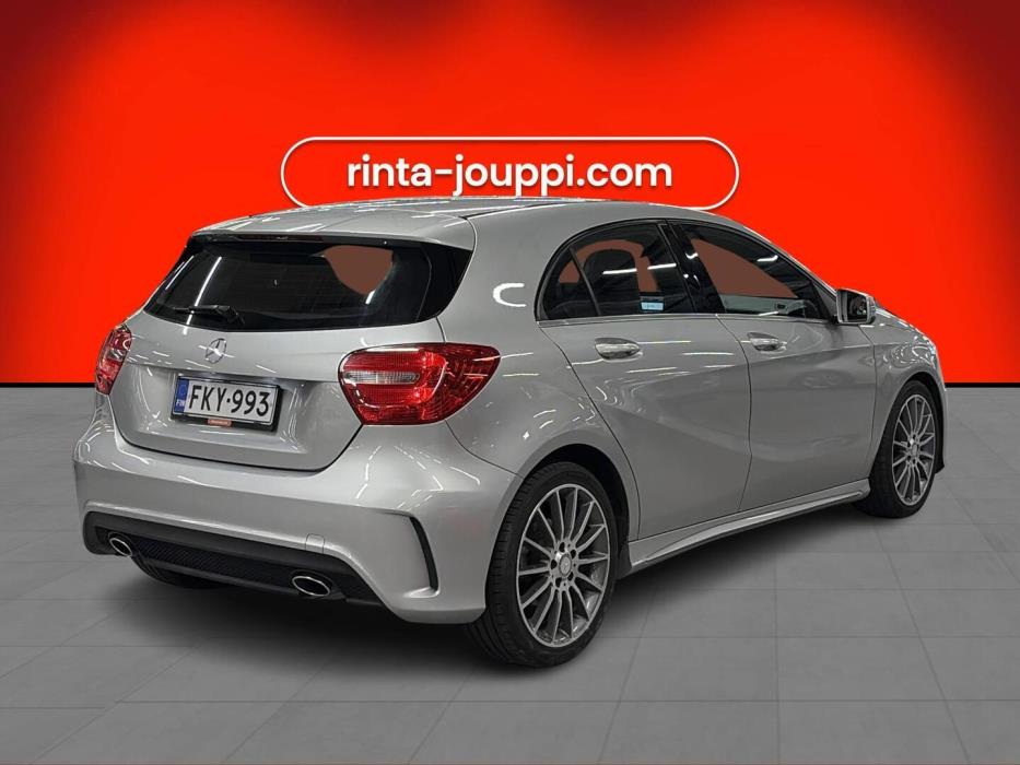MERCEDES-BENZ A 2013