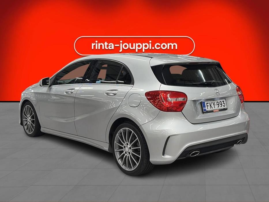 MERCEDES-BENZ A 2013