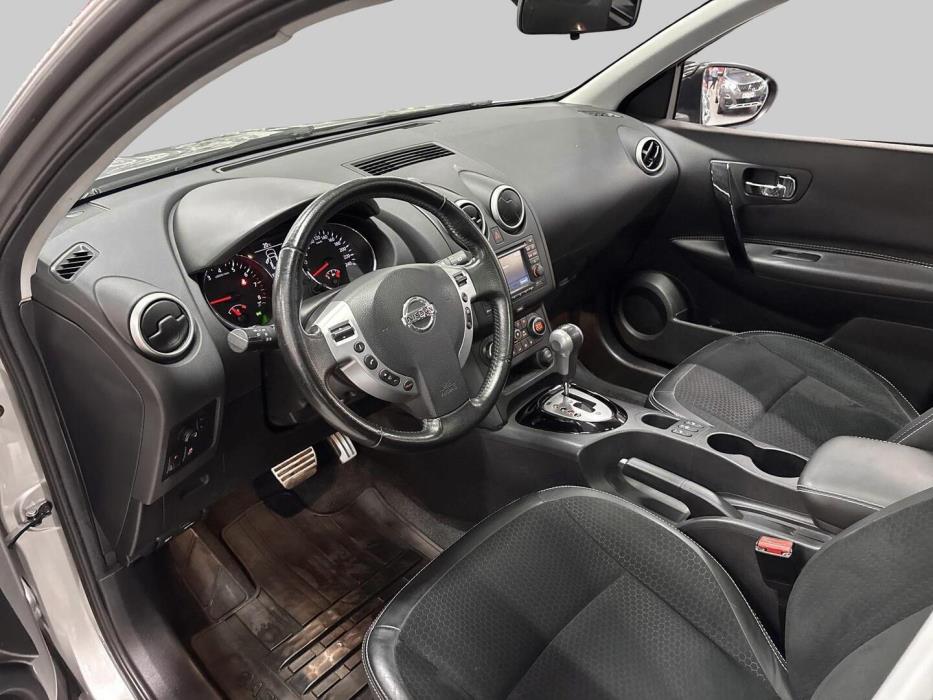 NISSAN Qashqai 2013