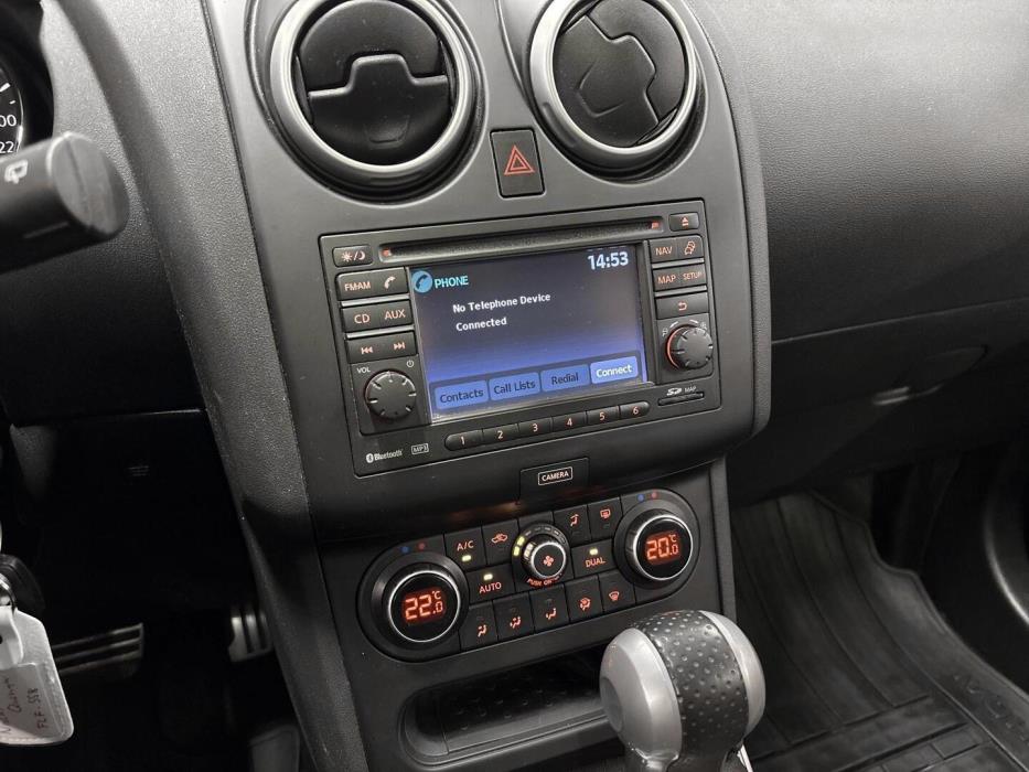 NISSAN Qashqai 2013
