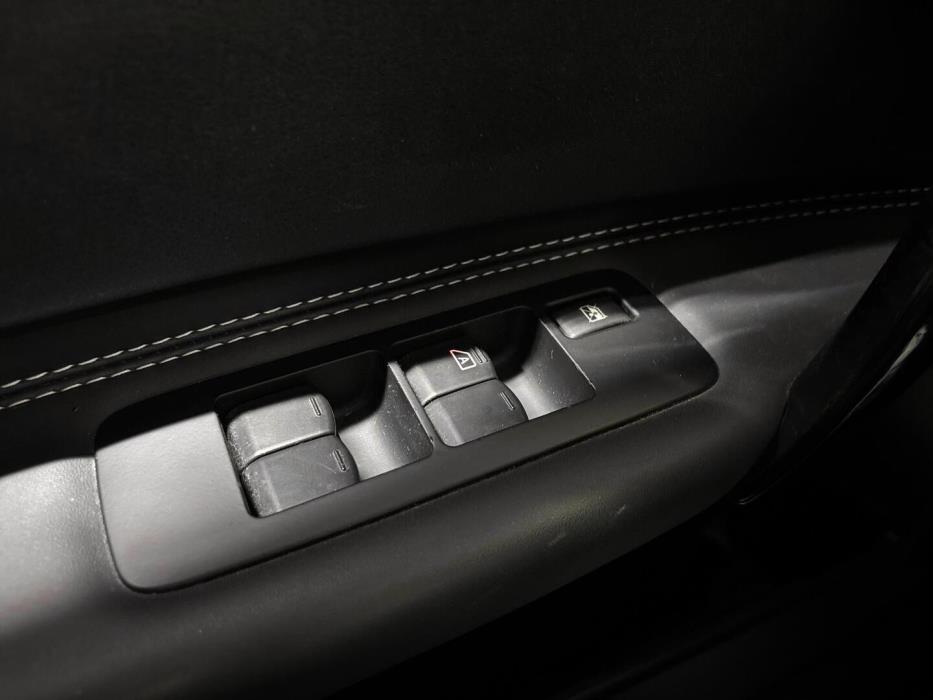 NISSAN Qashqai 2013