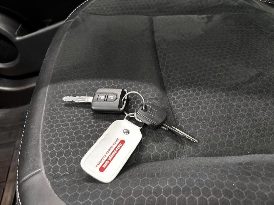 NISSAN Qashqai 2013