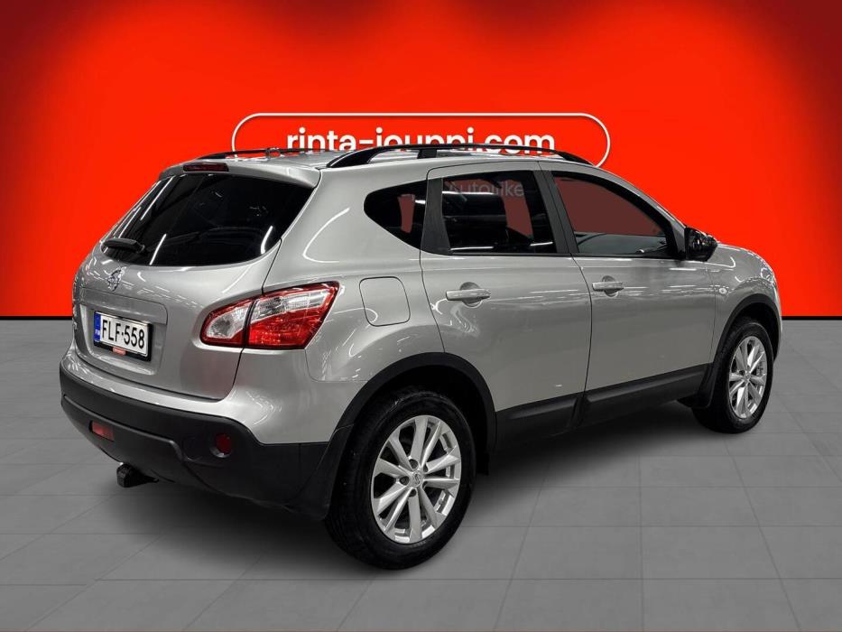 NISSAN Qashqai 2013