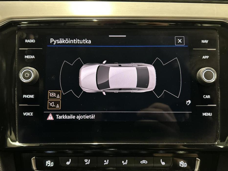 VOLKSWAGEN Passat 2020