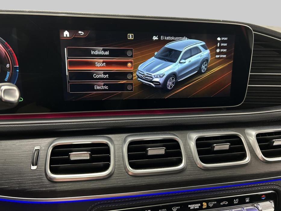 MERCEDES-BENZ GLE 2021